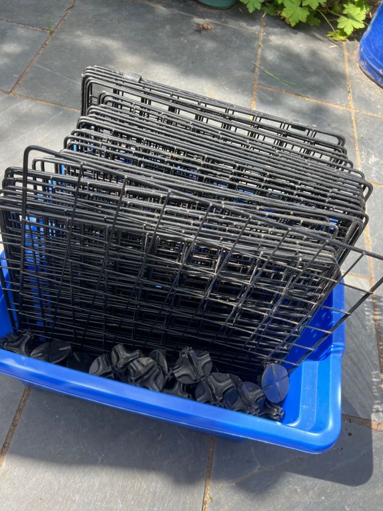 C&C grids guinea pig cage