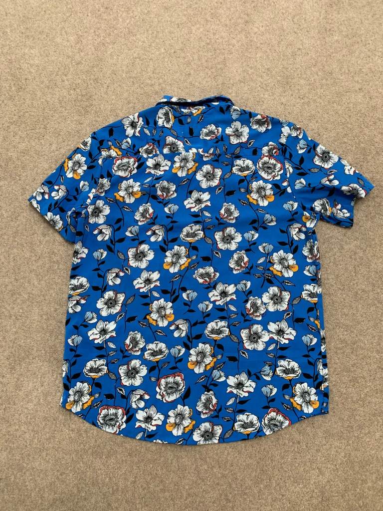 New, Men’s Floral Shirt, Short Sleeves, Size XL from The Idle Man