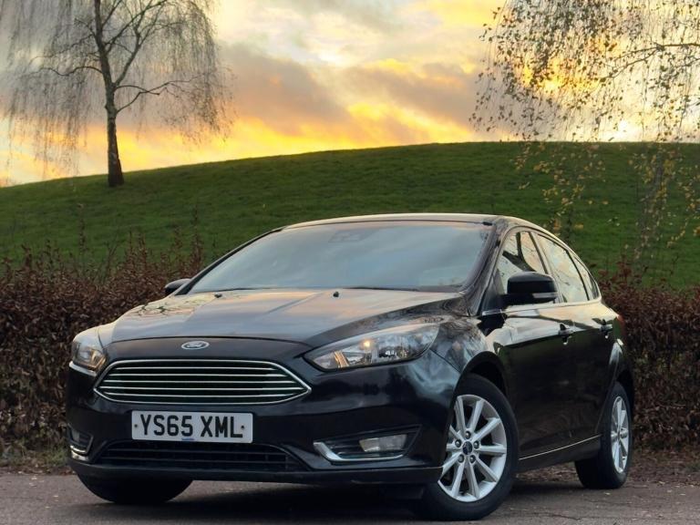 2015 Ford Focus 1.0T EcoBoost Titanium Euro 6 (s/s) 5dr HATCHBACK Petrol Manual