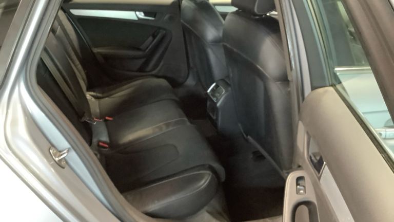 2010 Audi A4 1.8T FSI 160 S Line 4dr SALOON Petrol Manual