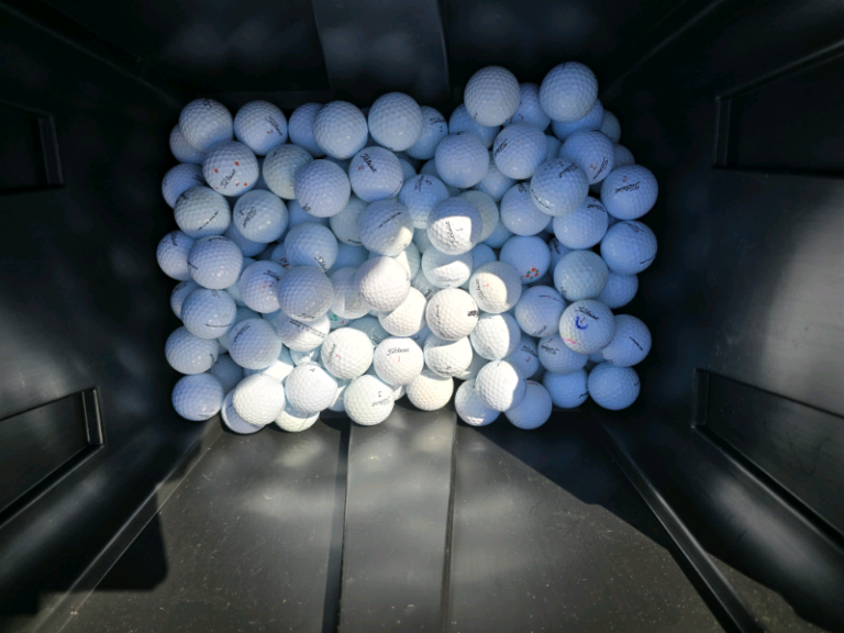 Titleist Mixed Pearl grade golf balls