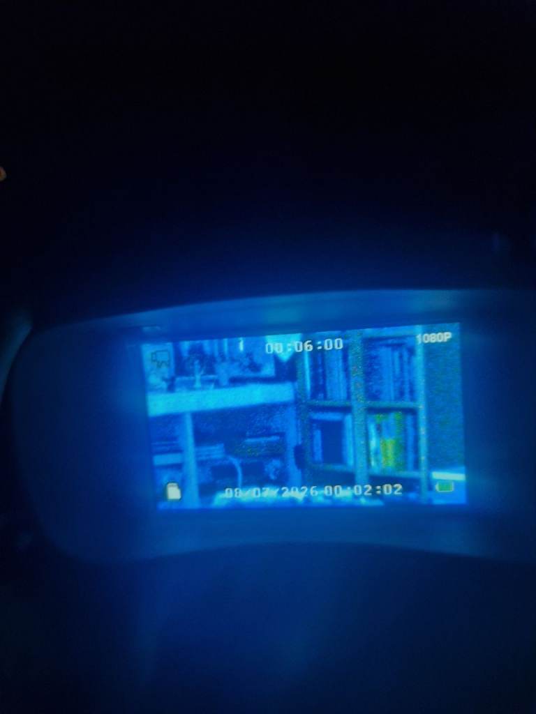 Night Vision binocular with Digital Zoom – Good Condition