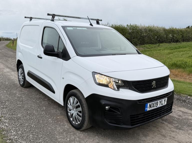 PEUGEOT PARTNER 1.6 BlueHDi 1000 Professional White Manual Diesel 2019