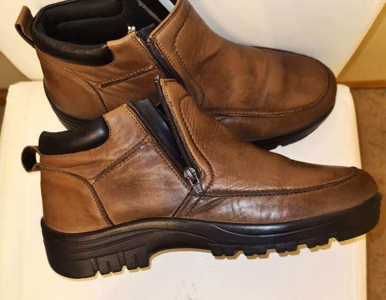 As New-Pegasus Men's Leather Wide Fit Waterproof Twin Zip Ankle Boot UK 9