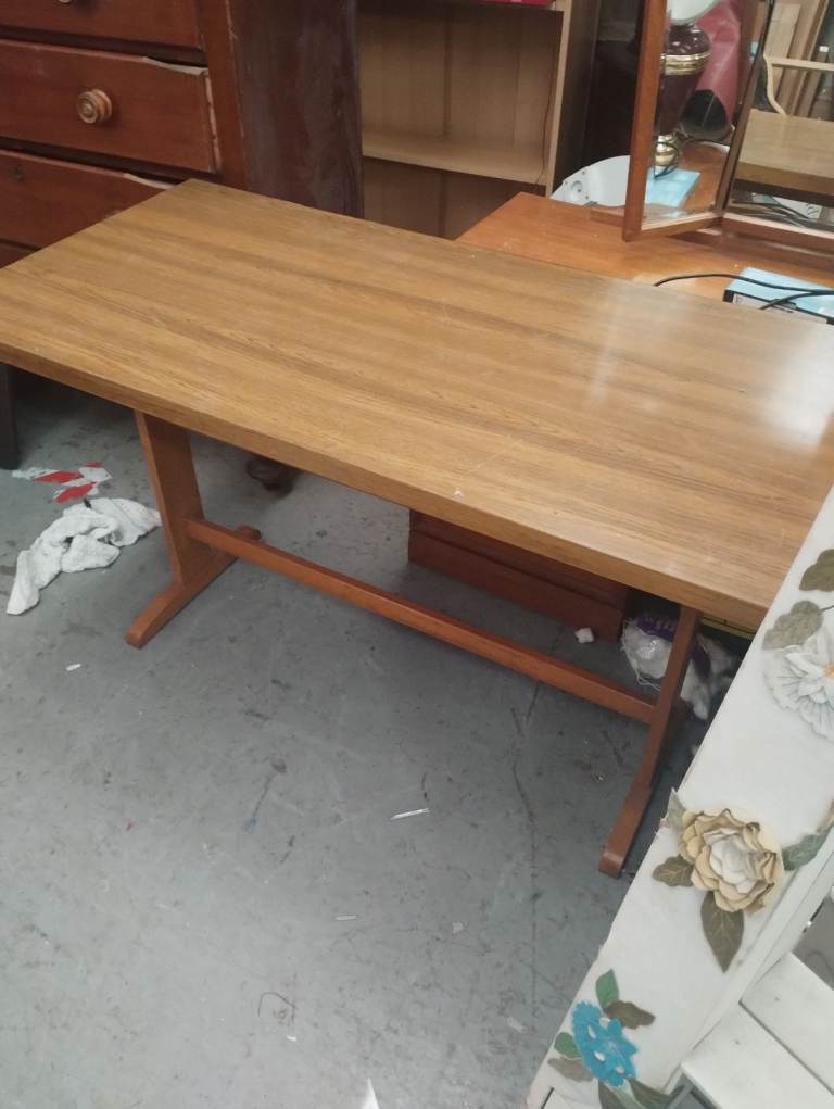 Vintage kitchen table 
