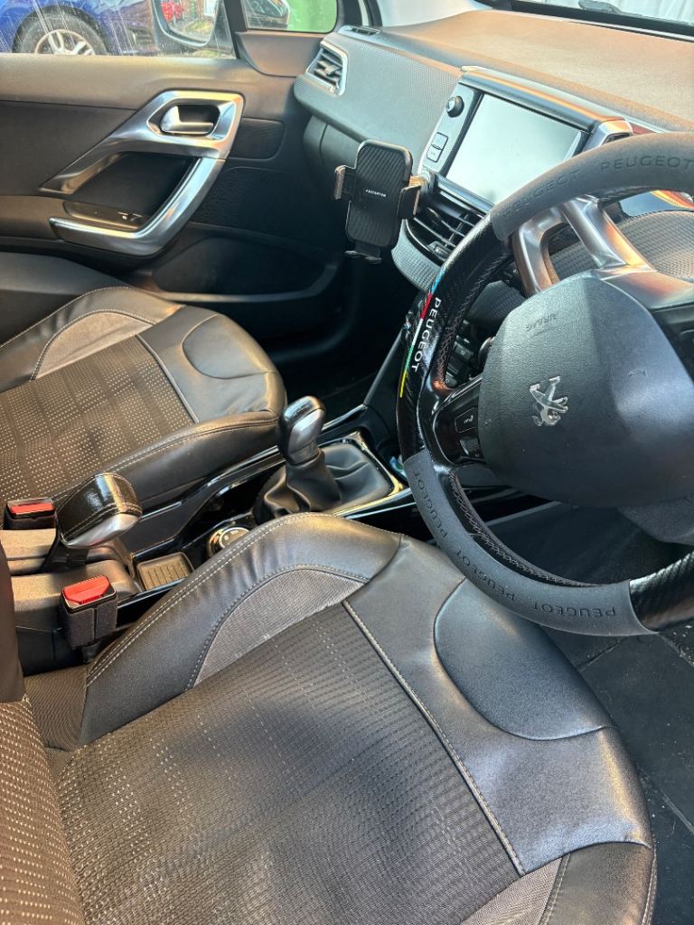 Peugeot 2008,1.6 BlueHDi