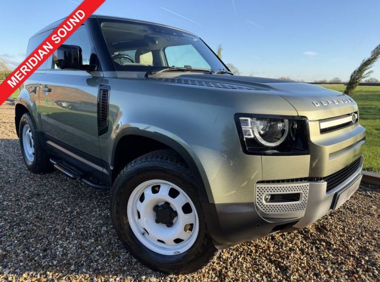 2021 Land Rover Defender 3.0 D250 SE 90 3dr Auto ESTATE DIESEL Automatic