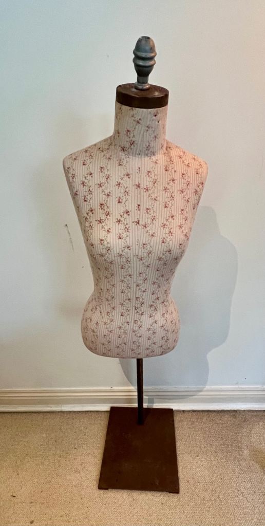  Vintage dress makers mannequin 