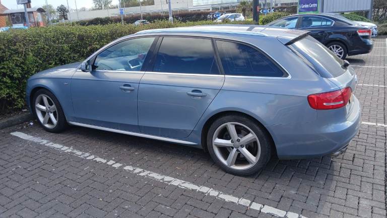 Audi, A4, Estate, 2010, Manual, 1968 (cc), 5 doors