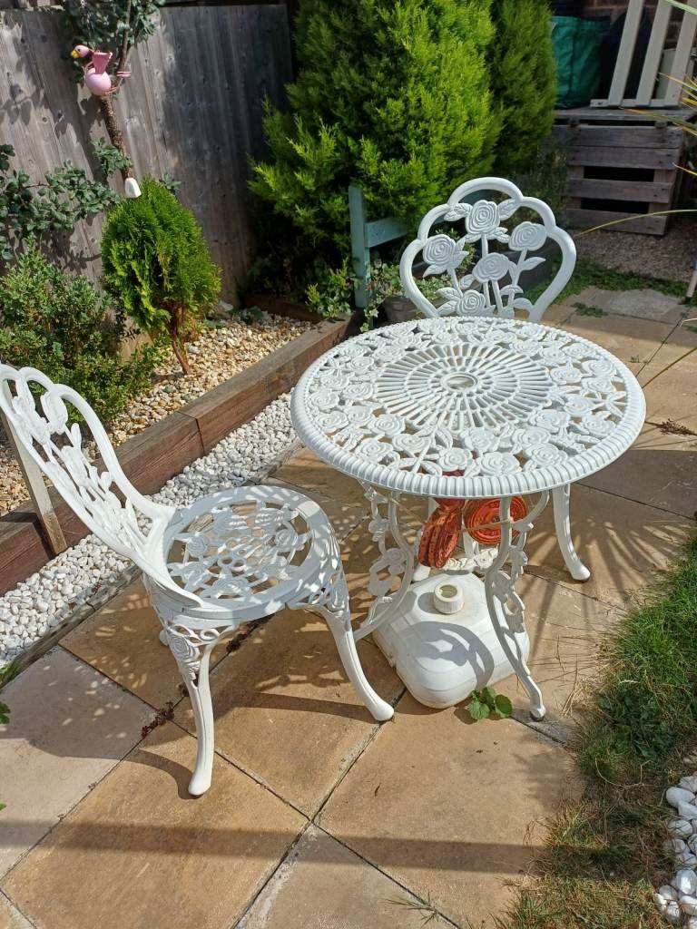 Garden Table and Chairs 