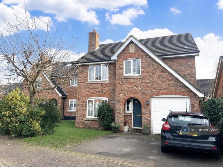 4 bedroom house in Pavilion Close, Godmanchester, Huntingdon, PE29 (4 bed) (#2906655)