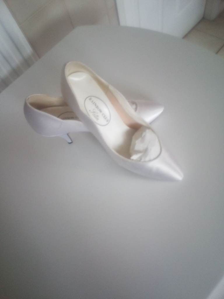 WEDDING BRIDALSHOES SIZE 3 1/2