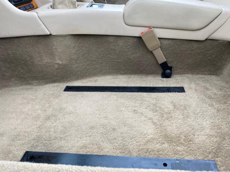 MG RV8 4.0 CONVERTIBLE WOODCOTE GREEN * TOP GRADE * 31000 MILES WITH 12 SERVICE 