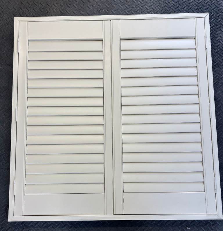 Shutter Blinds (white) - Good Condition