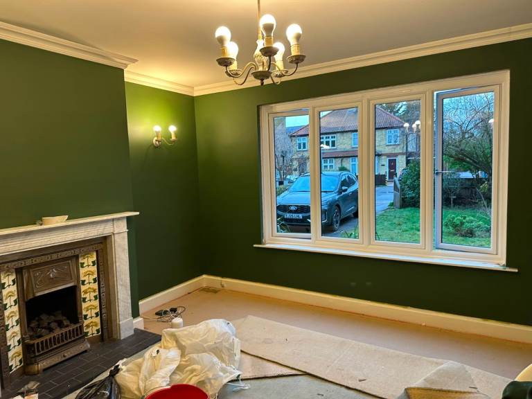Professional Painter & Decorator | Interior & Exterior | Clean, Reliable Service | Free Quotes