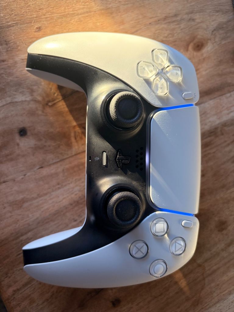 PlayStation Dualsense Controller
