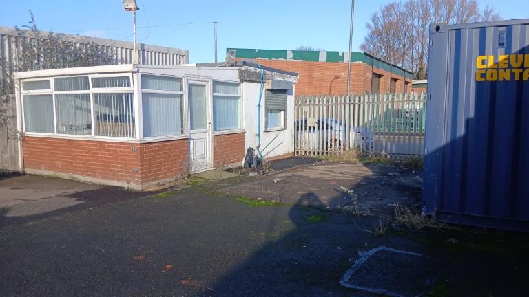 Office space to rent 