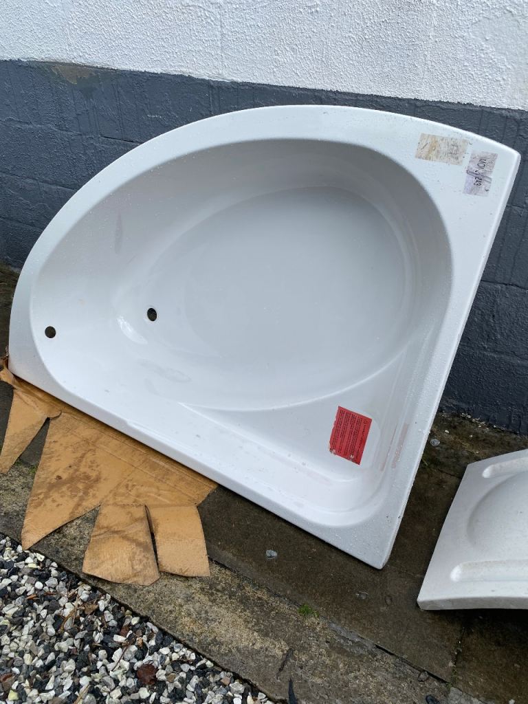 Bathroom suite 