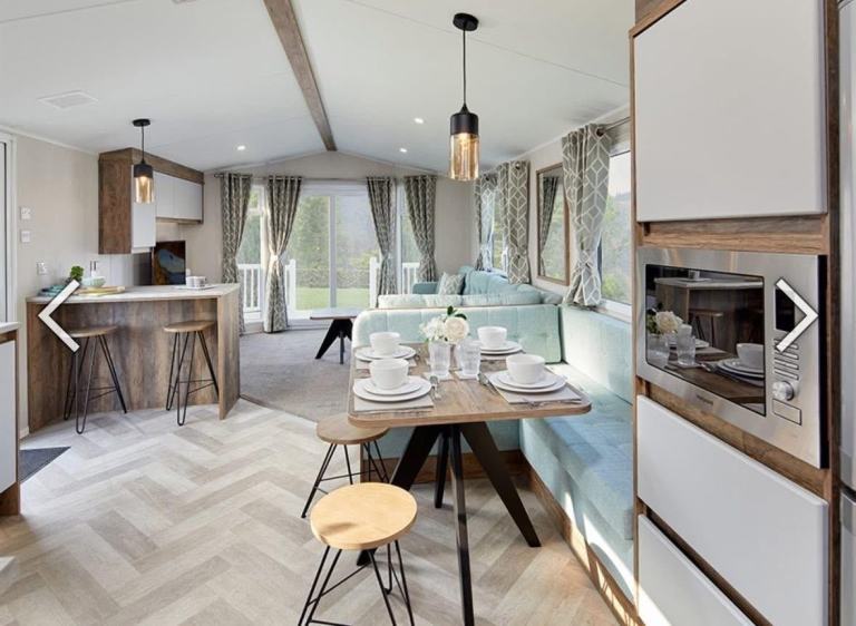 2022 WILLERBY BROOKWOOD - DIRECT BEACH ACCESS - RESTURANT + SPA