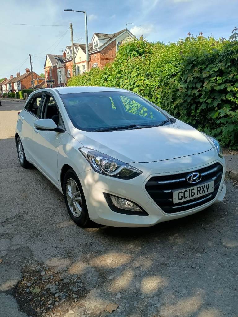 Hyundai, I30, Hatchback, 2016, Manual, 1582 (cc), 5 doors