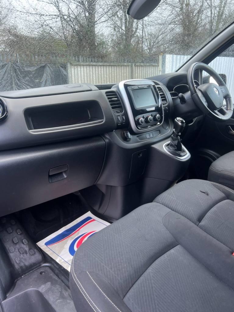 2019 Renault Trafic 2.0 dCi ENERGY 30 Sport Panel Van 5dr Diesel Manual LWB Standard Roof Euro  P...