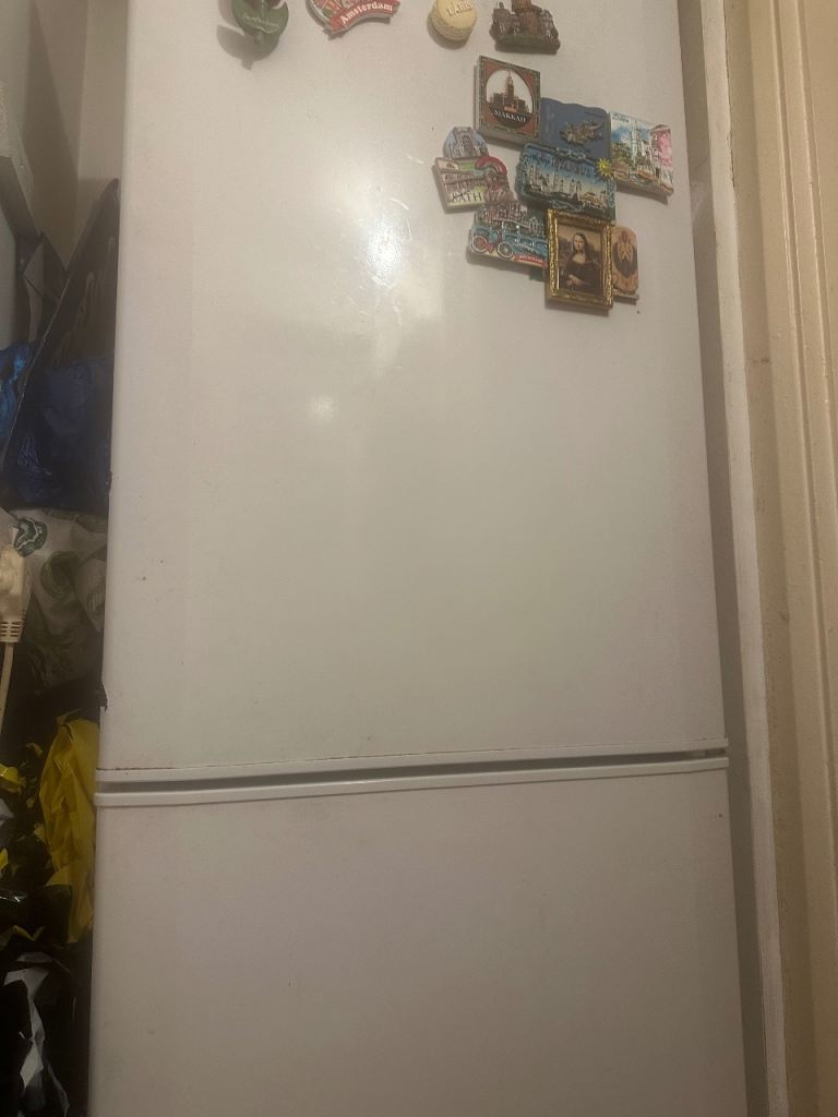 Fridge freezer