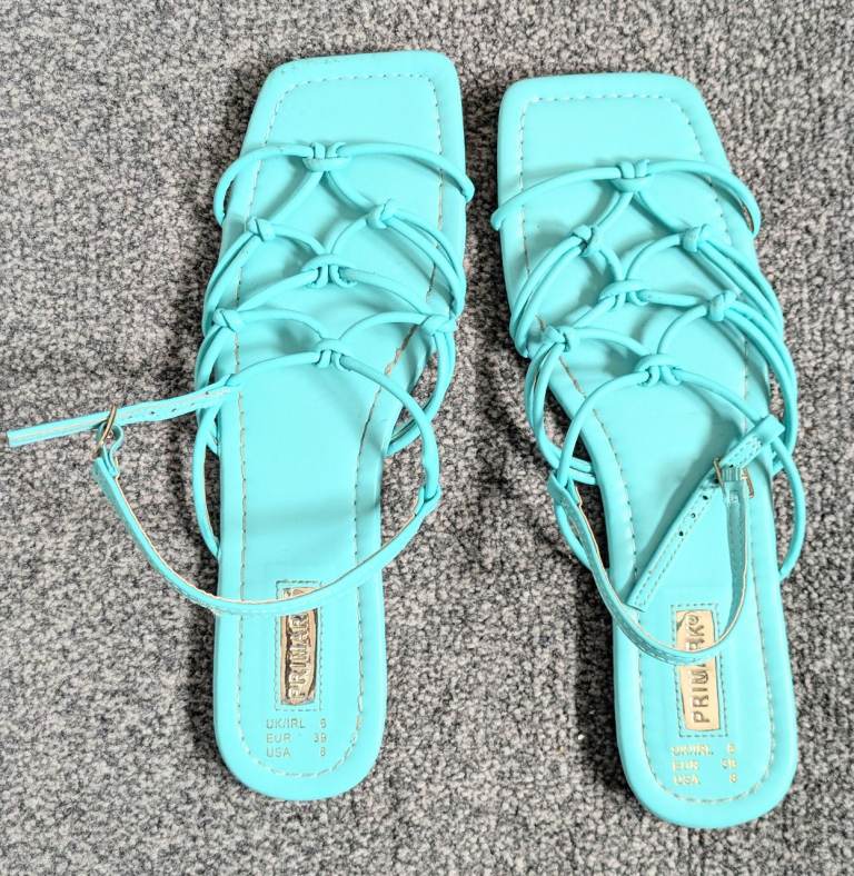Primark Girls Square Light sandals Size-6