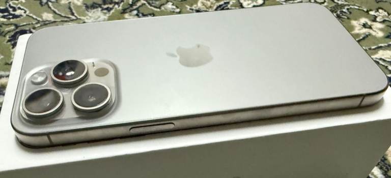 Apple iPhone 15 Pro Max 256 Gb Unlocked Very Good Original Condition 👌 