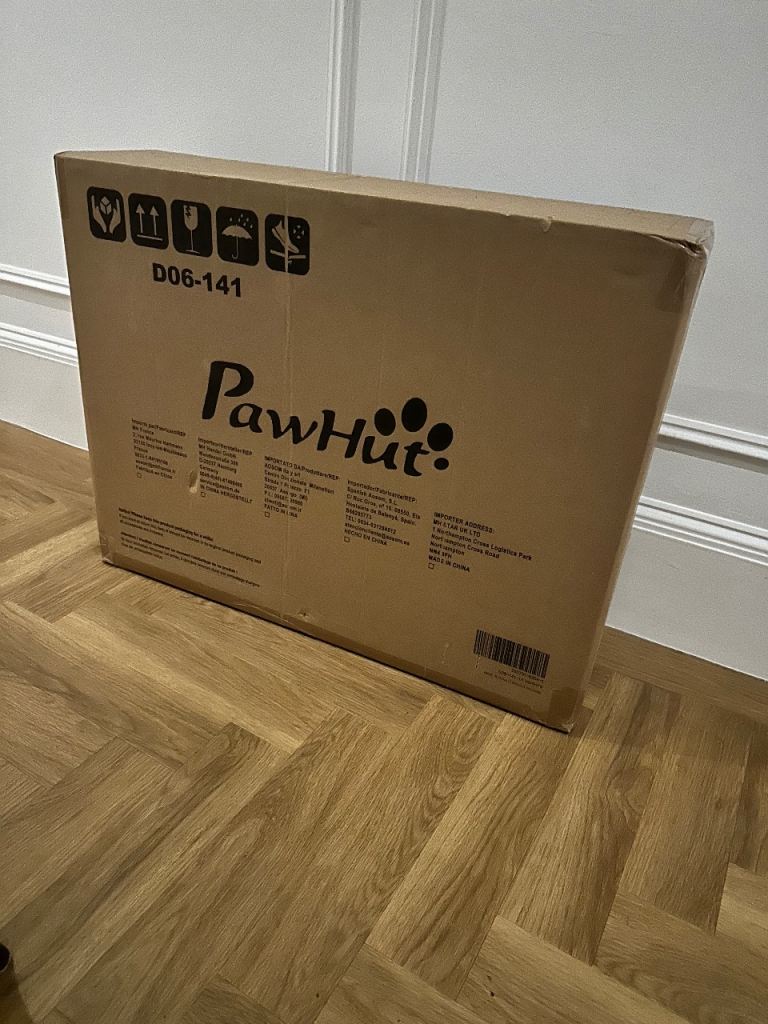 Brand New PawHut Puppy/Dog Playpen 