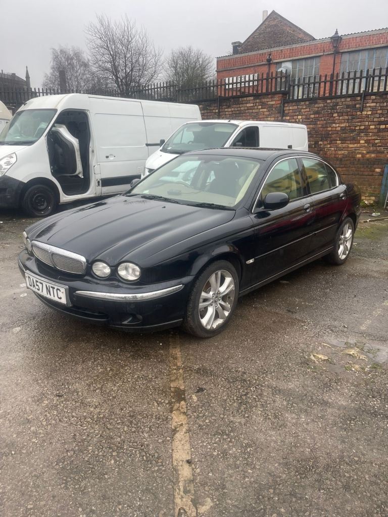 Jaguar X Type