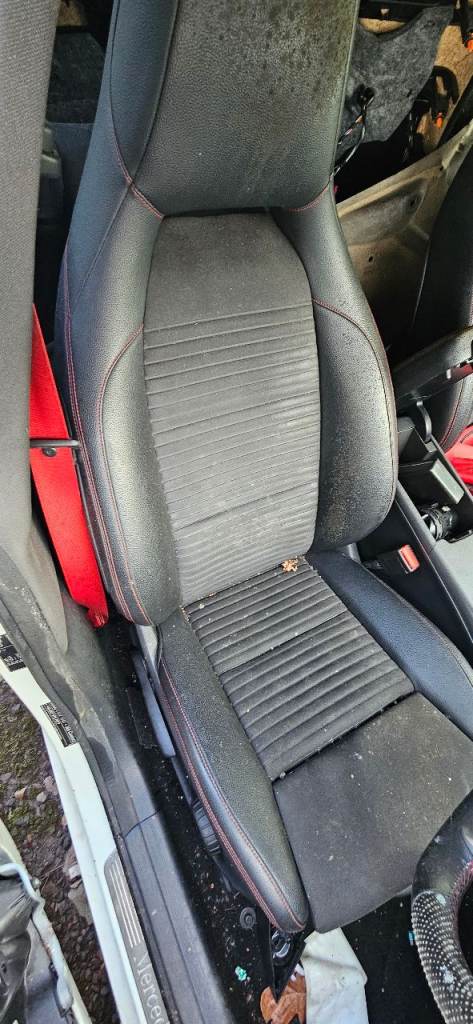 Mercedes cl250 amg front and rear seats