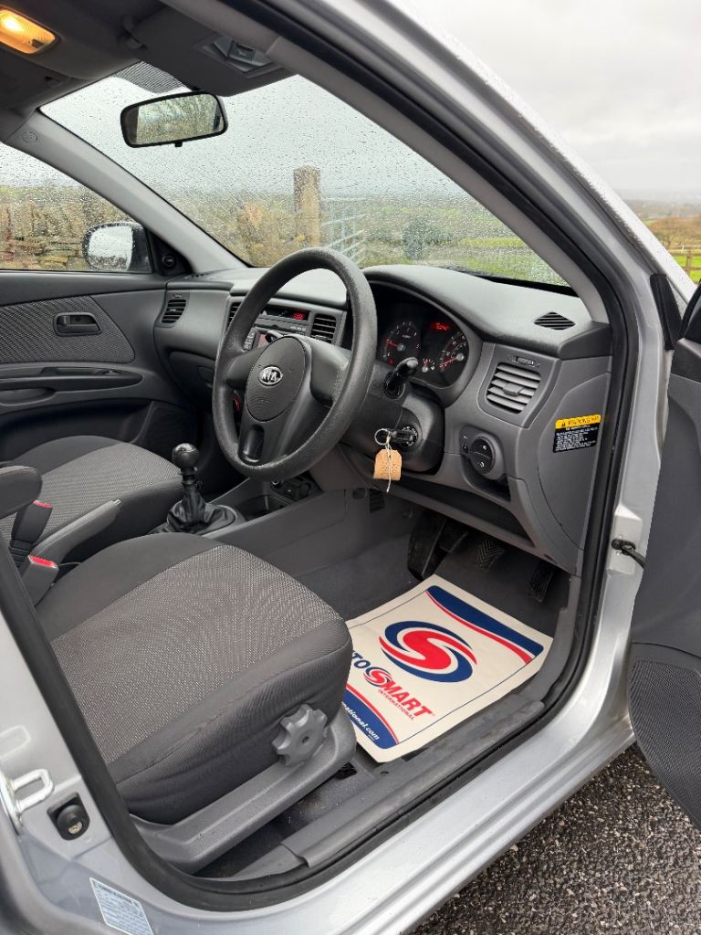 Kia, RIO, Hatchback, 2011, Manual, 1493 (cc), 5 doors