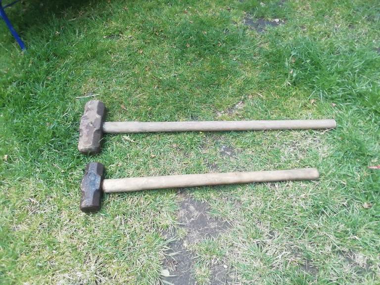 2 Sledgehammers 14lb & 7lb