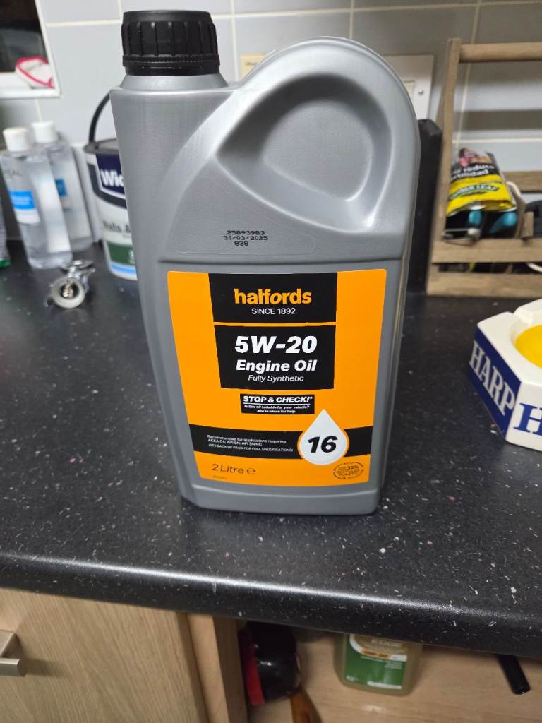Halfords car oil