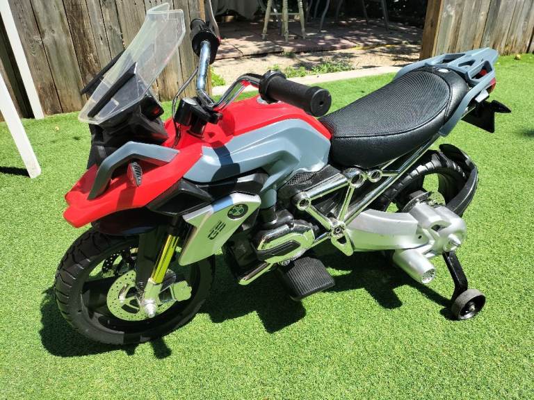 BMW 12v ride on motorbike 