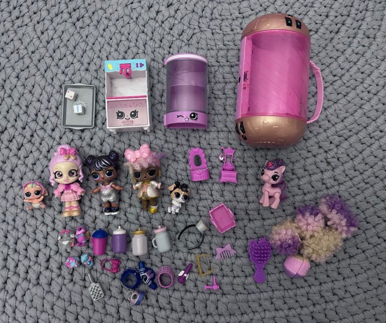 LOL Surprise Dolls and Accessories Bundle – Good Condition