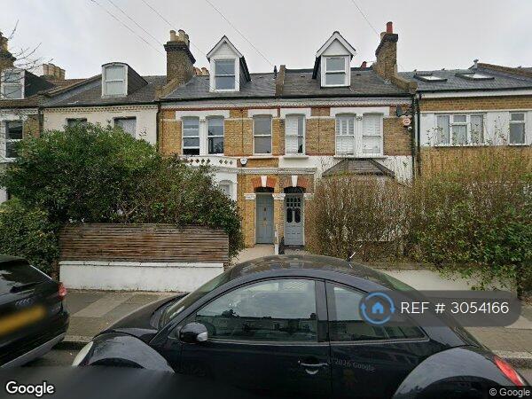 5 bedroom house in Ravenswood Road, London, SW12 (5 bed) (#3054166)