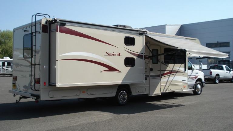 Winnebago Spirit 31H American Motorhome RV LPG AUTOMATIC 2015/64
