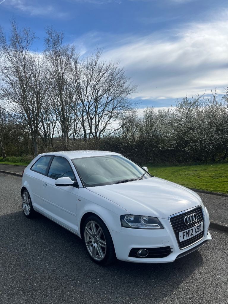 Audi, A3, Hatchback, 2012, Manual, 1598 (cc), 3 doors