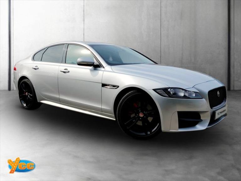 2018 Jaguar XF 2.0d R-Sport Saloon 4dr Diesel Auto Euro 6 (s/s) (240 ps) Saloon Diesel Automatic