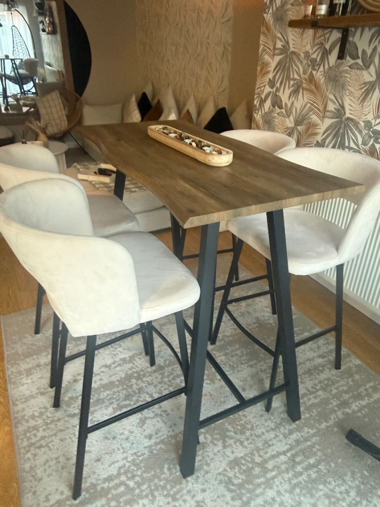 Modern high stand Dining Table & 4 chairs 