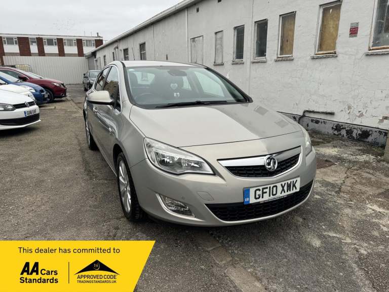 2010 Vauxhall Astra 1.6 16v SE Auto Euro 5 5dr HATCHBACK Petrol Automatic