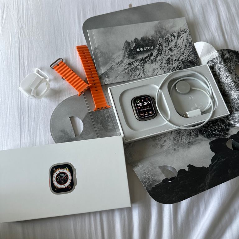 Apple Watch Ultra 49mm titanium 