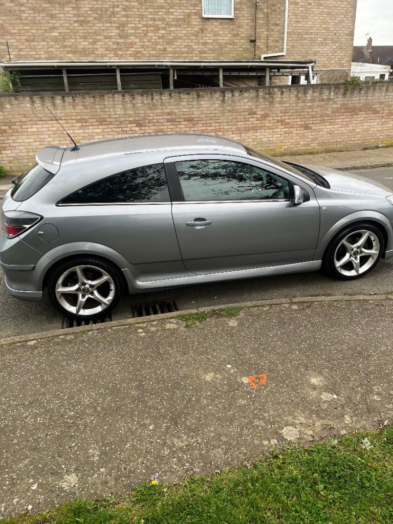 2011 Vauxhall Astra SRI