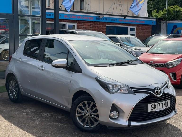 2017 Toyota Yaris 1.33 Dual VVT-i Icon Hatchback 5dr Petrol Manual Euro 6 (99 ps) HATCHBACK Petro...