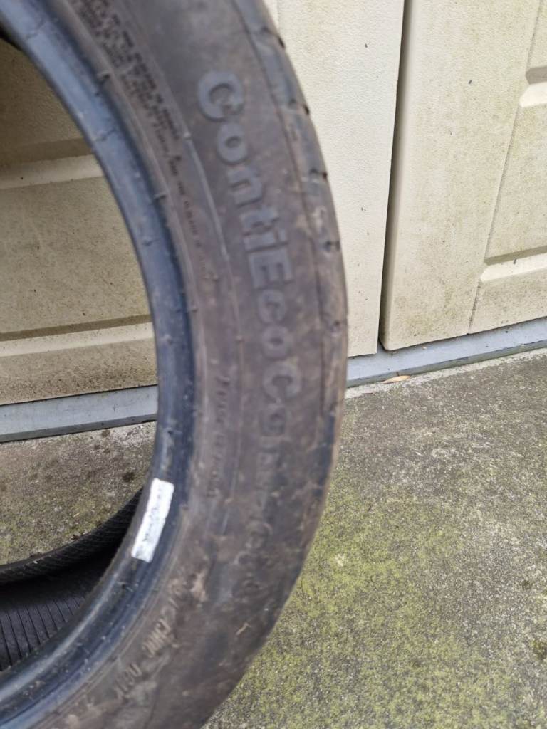185/50 R16 part worn Continental tyre