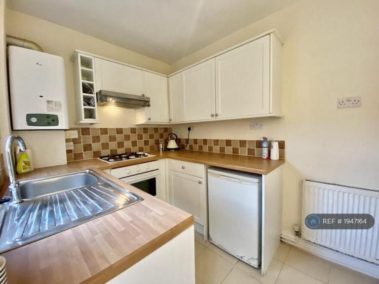 2 bedroom house in Ratcliffe Road, Loughborough, LE11 (2 bed) (#1947164)