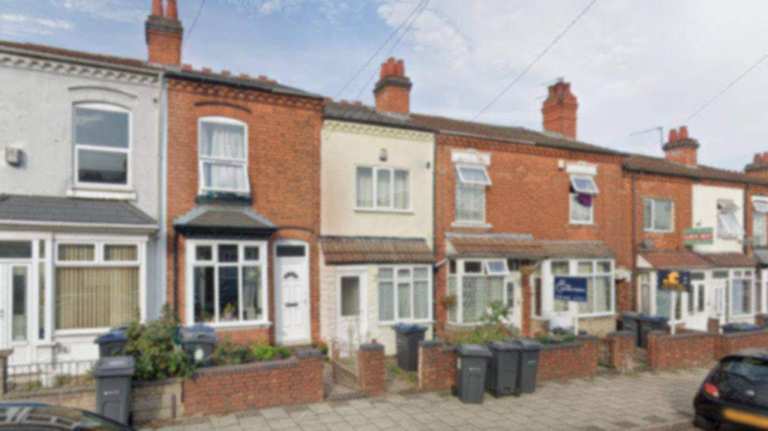 94 pounds per week : Immediate Room Available : Tenanacy Transfer 