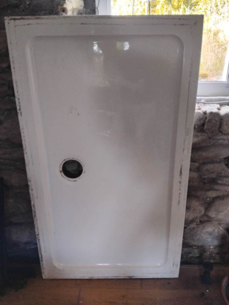 Showr tray