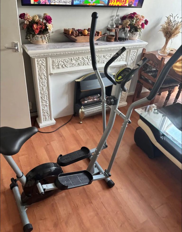 Pro fitness cross trainer